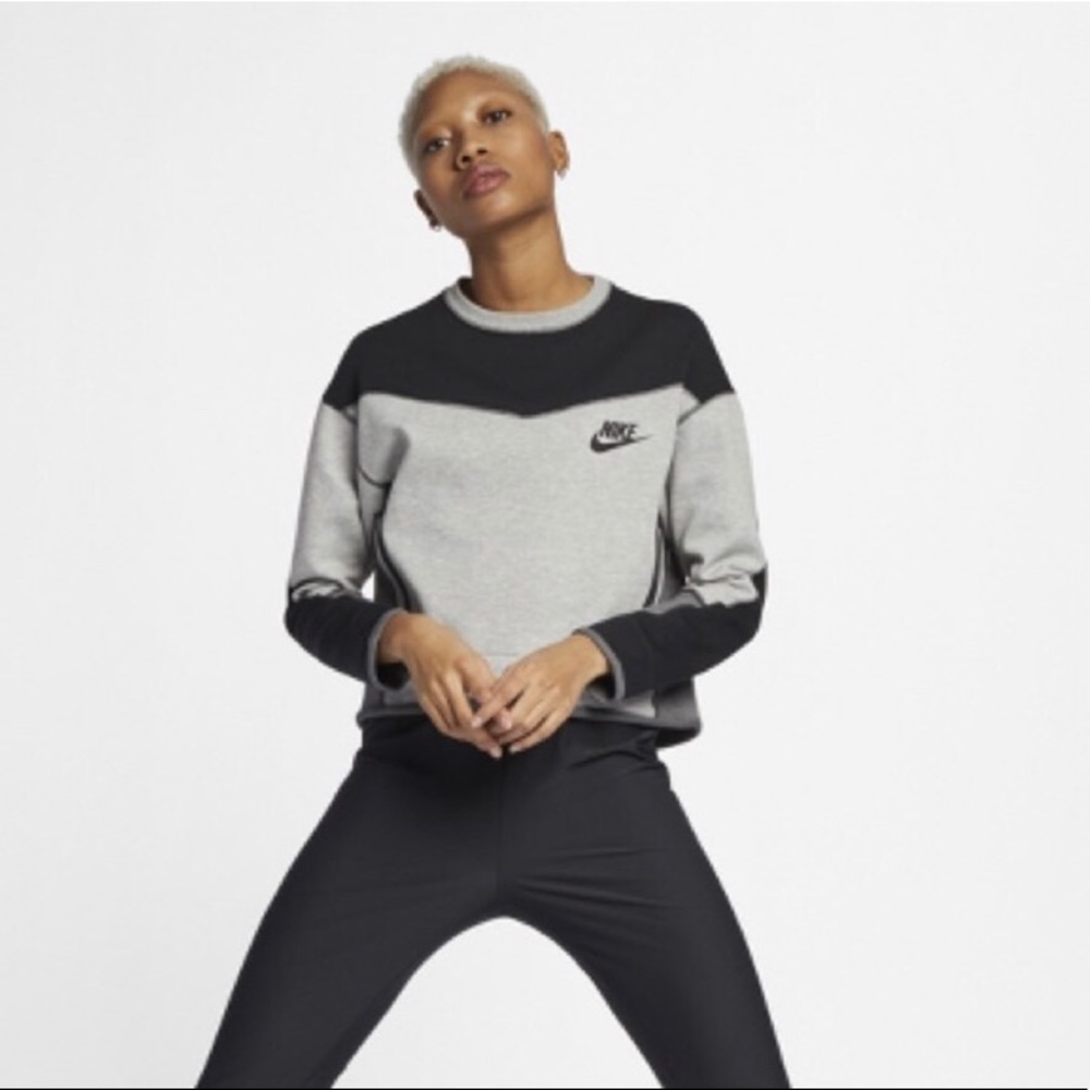 Nike Tech Fleece Crop Sweatshirt